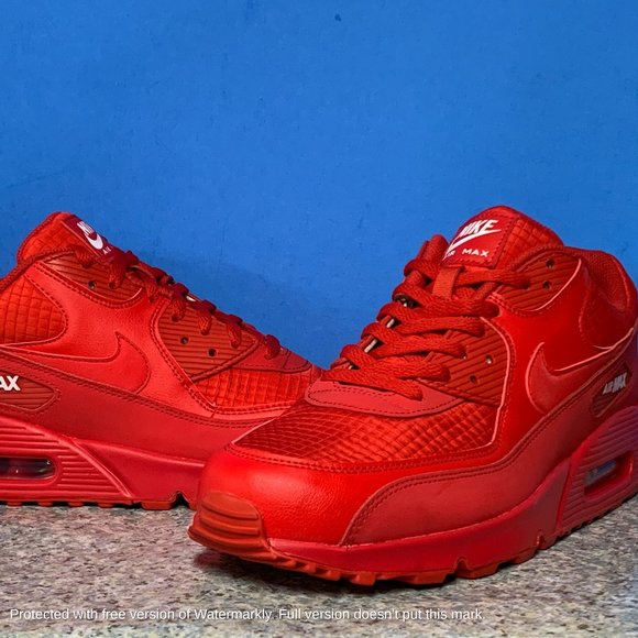 Nike Air Max 90 Essential Mens Size 12 Triple Red Nike Air Max 90 Essential Mens Size 12 Triple Red
